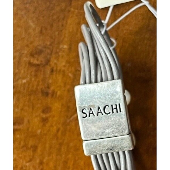Saachi Wrap Bracelet White Freshwater Pearl Taupe Leather Magnet Clasp NWT - Picture 8 of 9